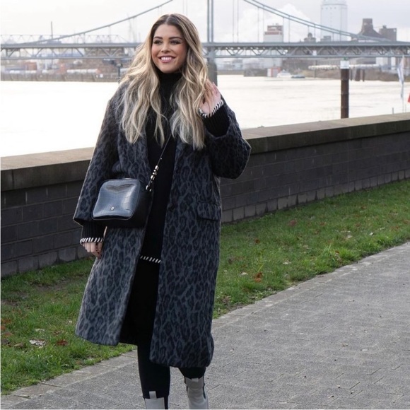 Zara WOOL BLEND PRINTED COAT - Picture 2 of 14